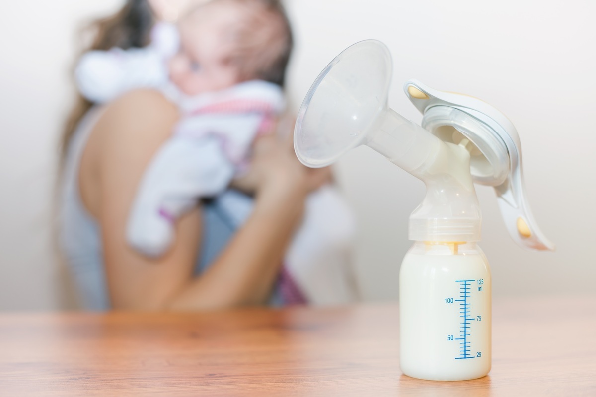 Qual é a forma mais correta de conservar o leite materno? – Mundo da
